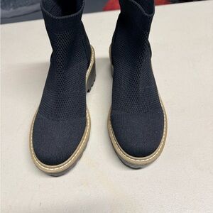 Nicole Miller fabric stretch booty size 6